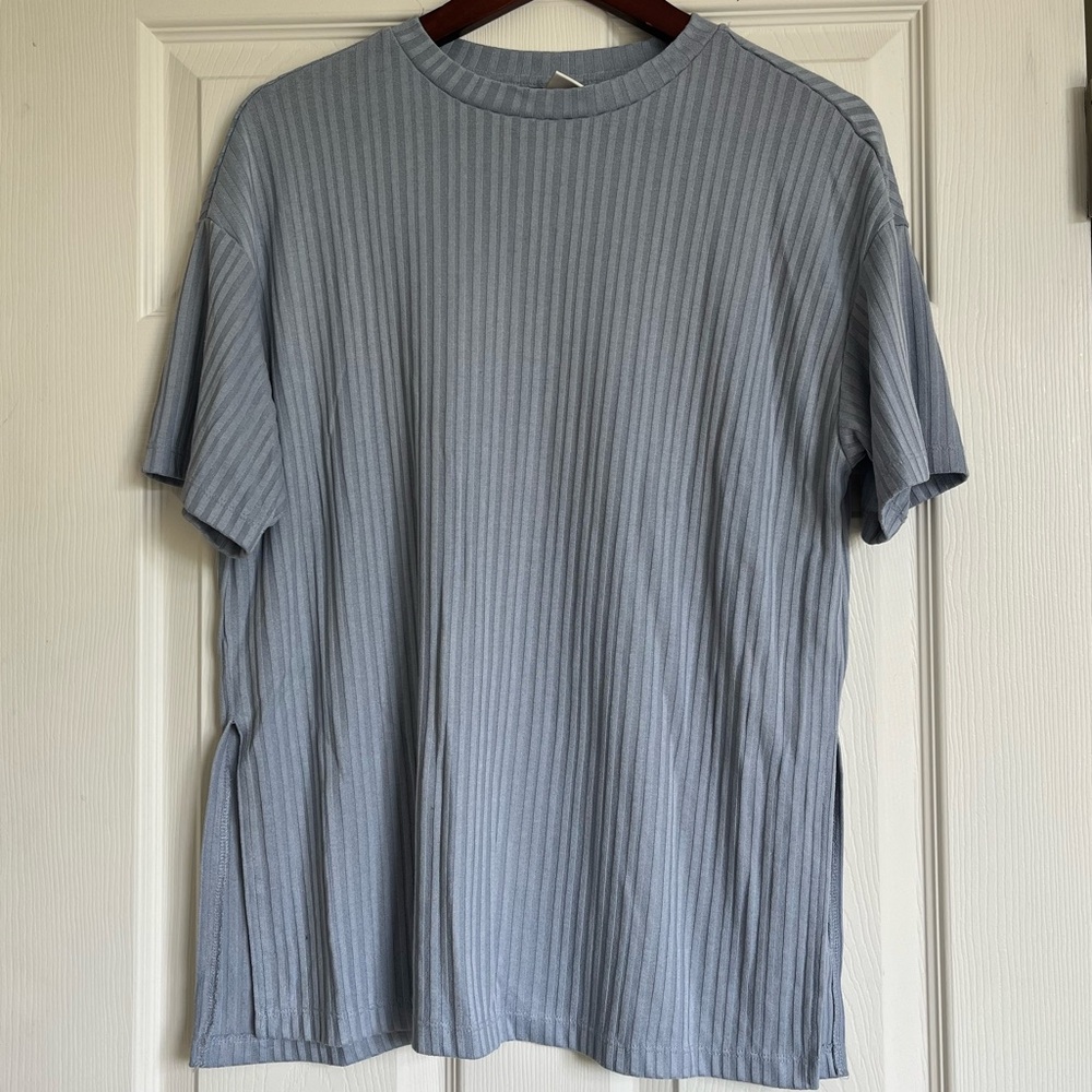H&M Cool Blue Light Tshirt